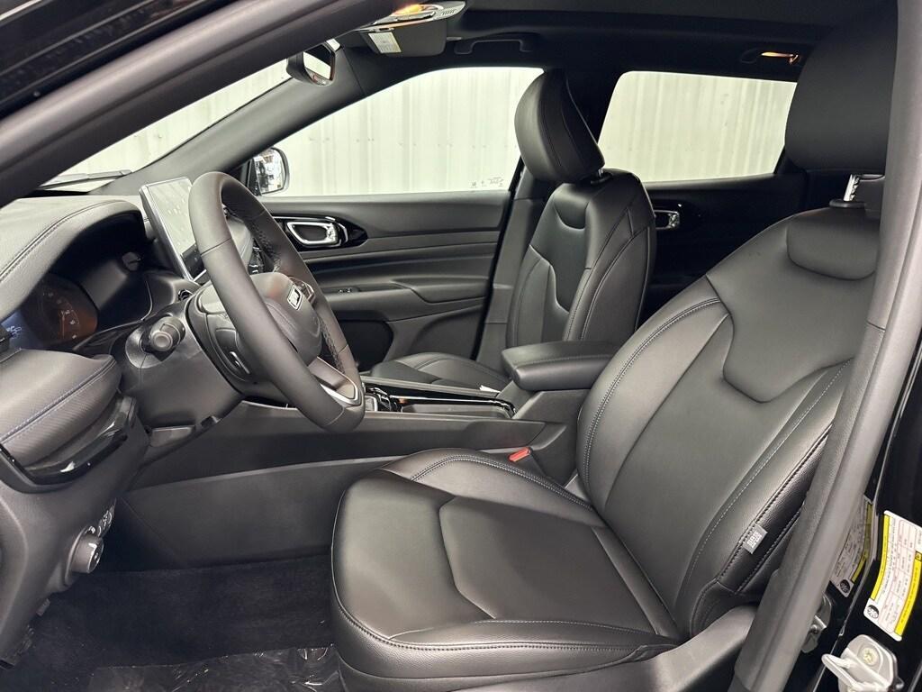 new 2025 Jeep Compass car, priced at $35,069