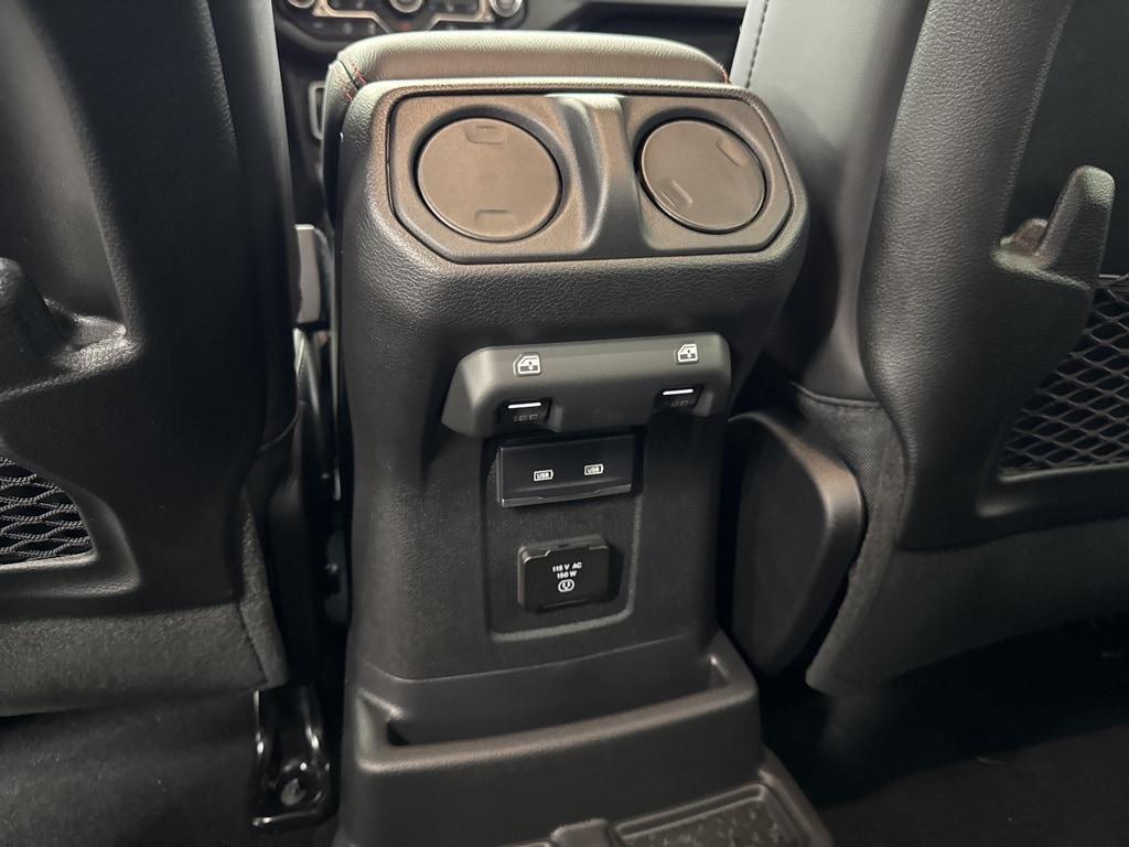 new 2025 Jeep Wrangler car, priced at $67,814