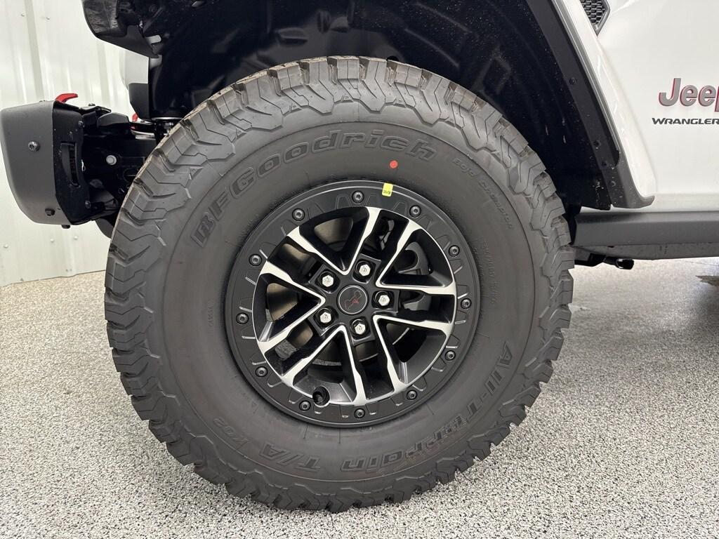new 2025 Jeep Wrangler car, priced at $67,457