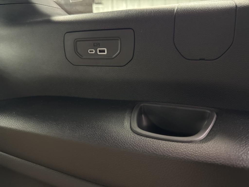 new 2025 Jeep Grand Cherokee L car, priced at $48,488