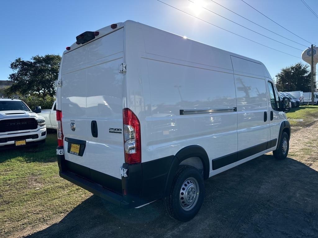 new 2025 Ram ProMaster 2500 car, priced at $46,455