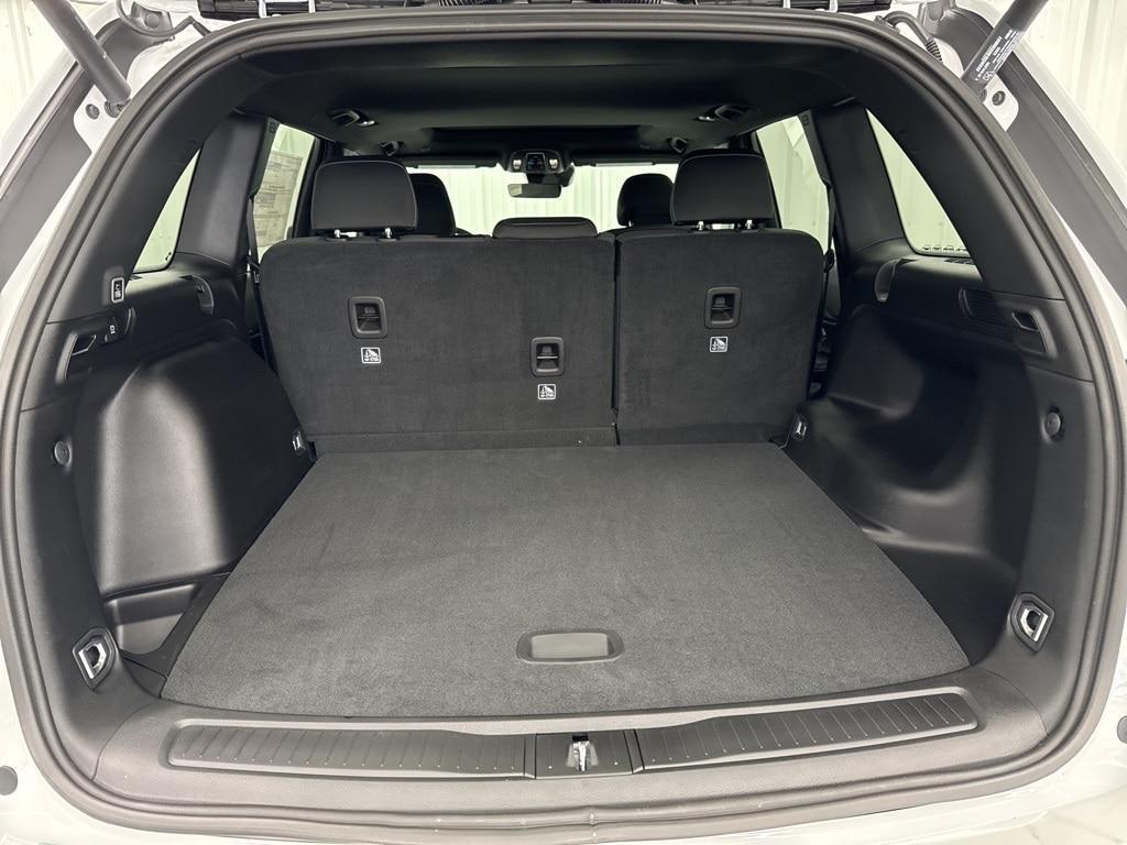 new 2025 Jeep Grand Cherokee car, priced at $33,509