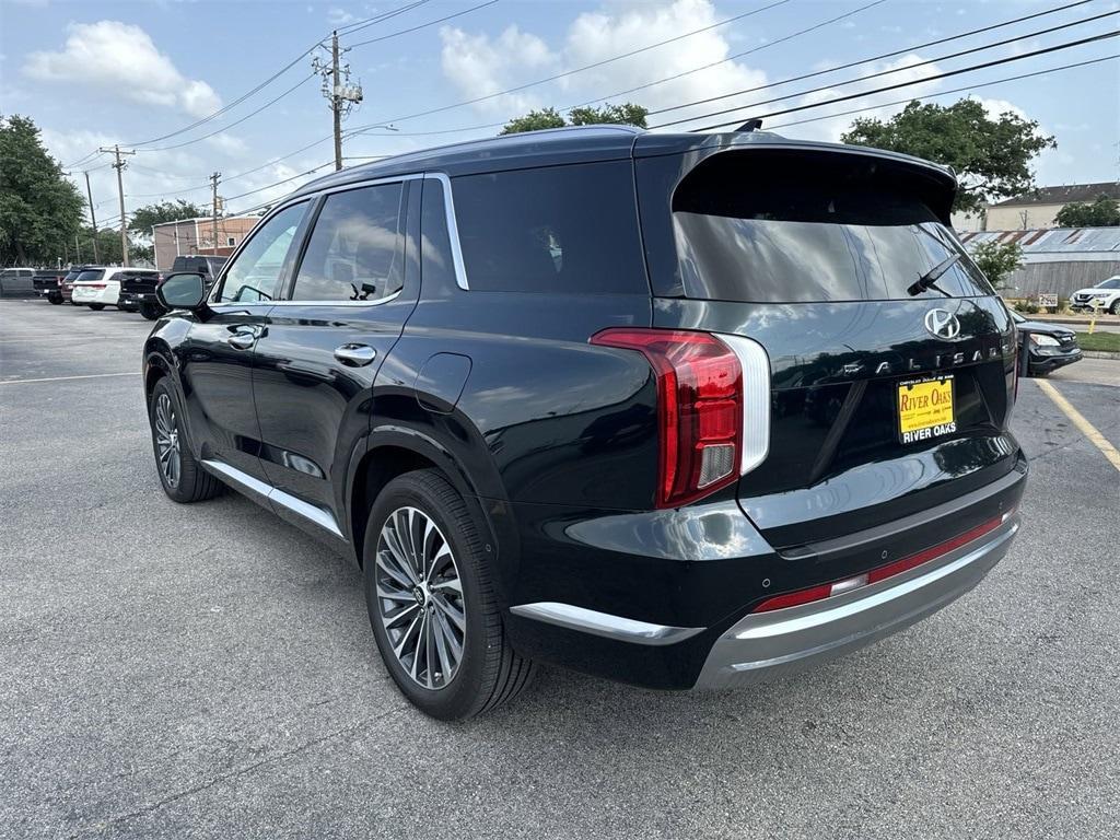 used 2024 Hyundai Palisade car, priced at $45,385