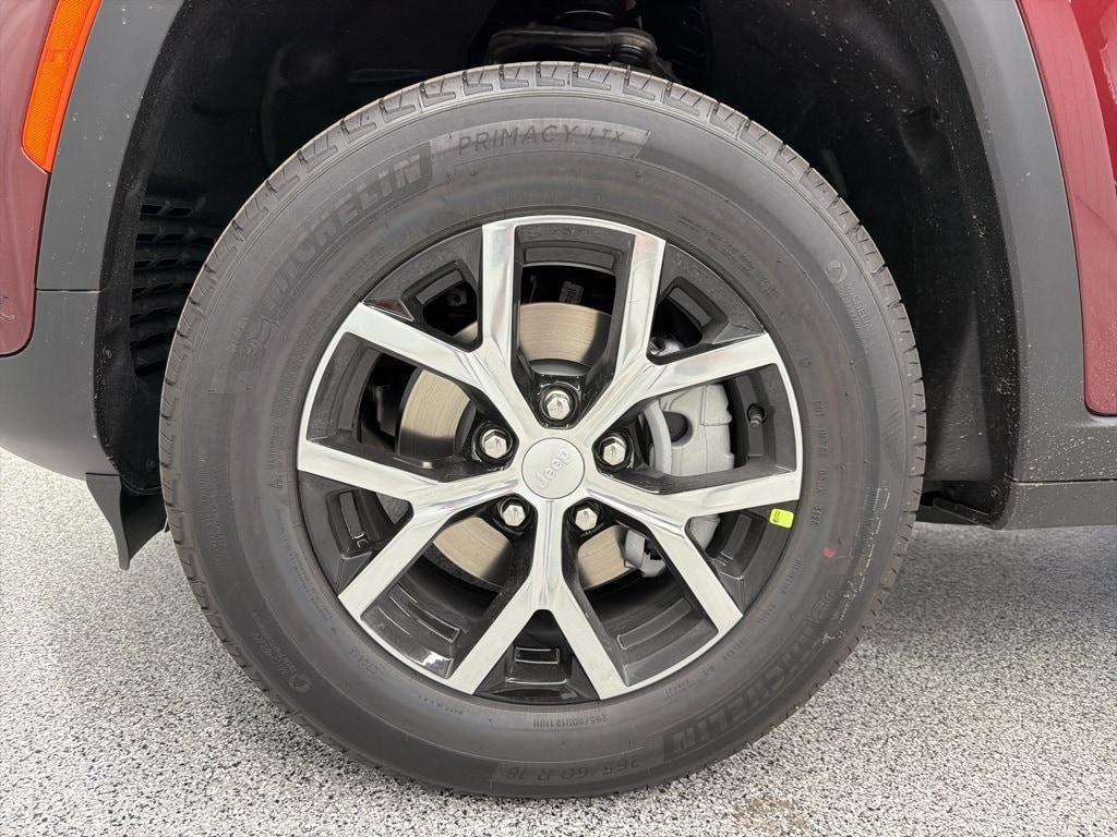 new 2025 Jeep Grand Cherokee car, priced at $47,988