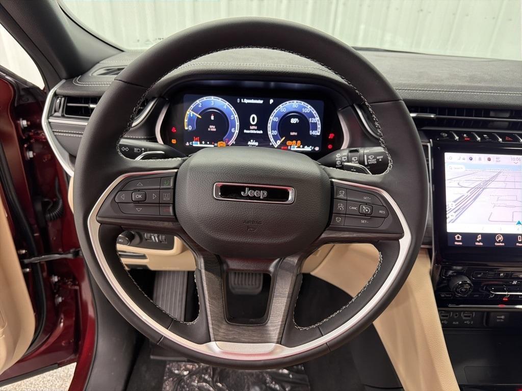 new 2025 Jeep Grand Cherokee car, priced at $49,685