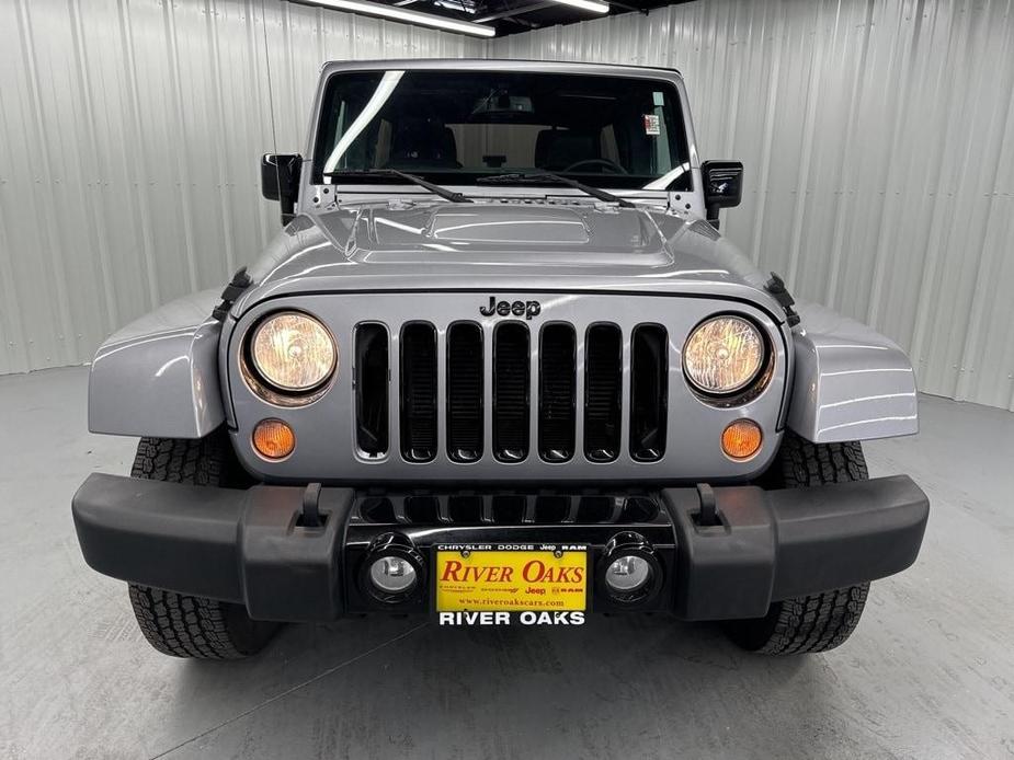 used 2015 Jeep Wrangler Unlimited car, priced at $23,301