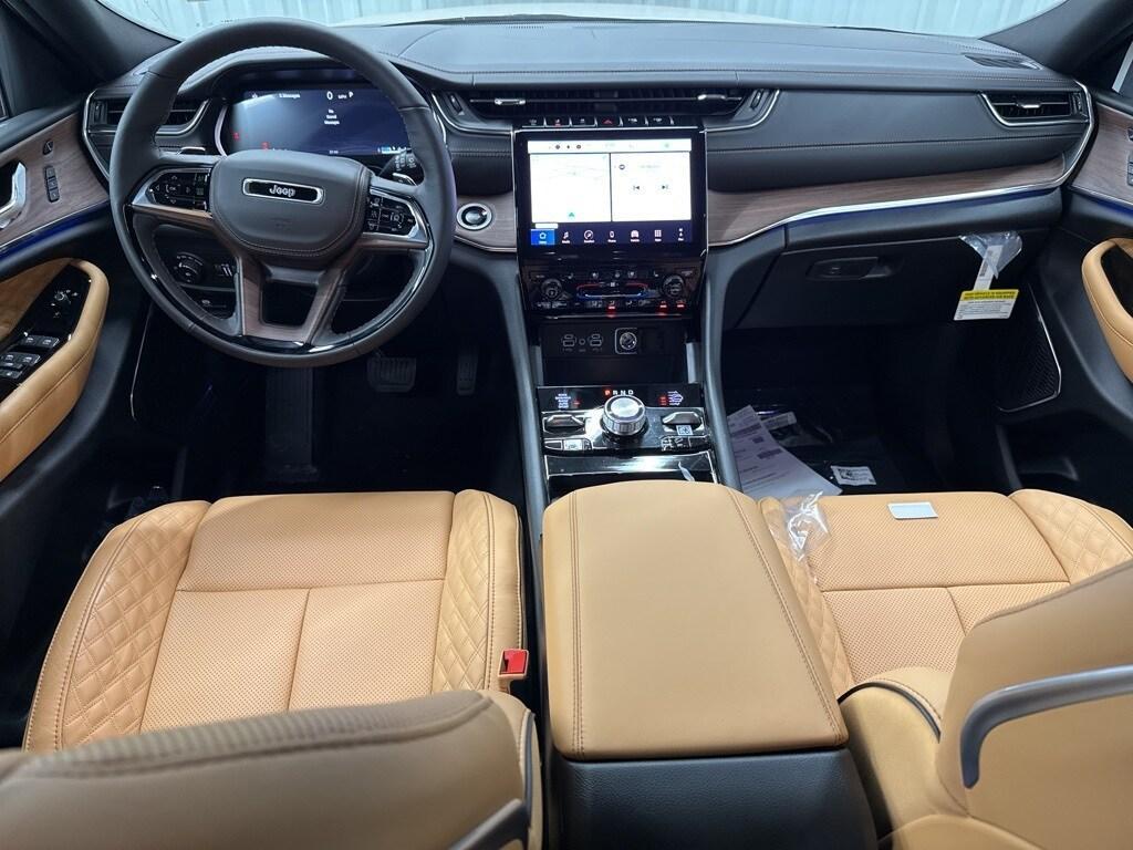 new 2025 Jeep Grand Cherokee car, priced at $56,967