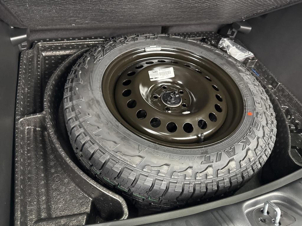 new 2025 Jeep Compass car, priced at $37,546