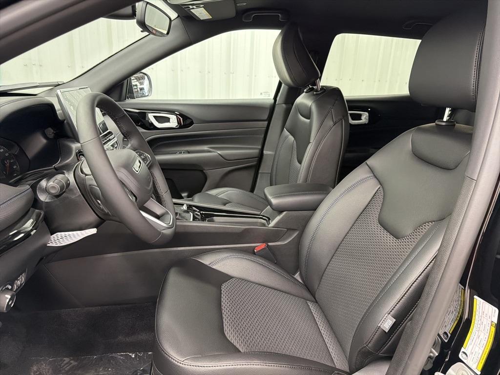 new 2026 Jeep Compass car, priced at $32,185