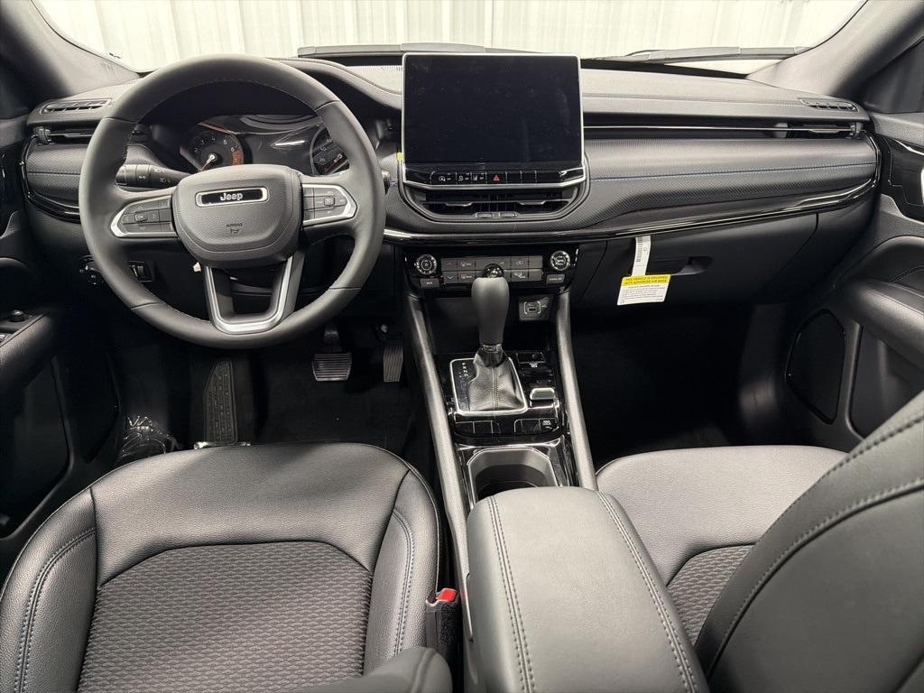 new 2026 Jeep Compass car, priced at $32,185