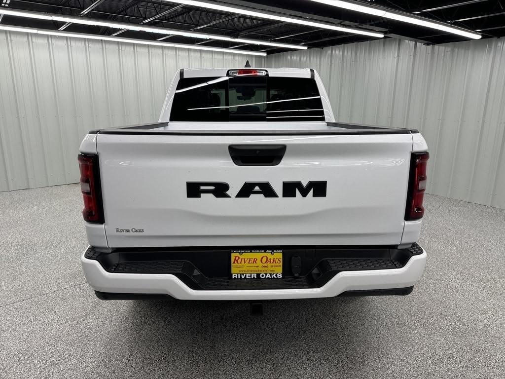 new 2025 Ram 1500 car, priced at $40,622