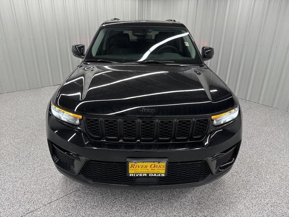 used 2024 Jeep Grand Cherokee car, priced at $37,549