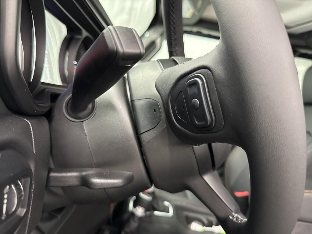 new 2025 Jeep Gladiator car, priced at $46,224
