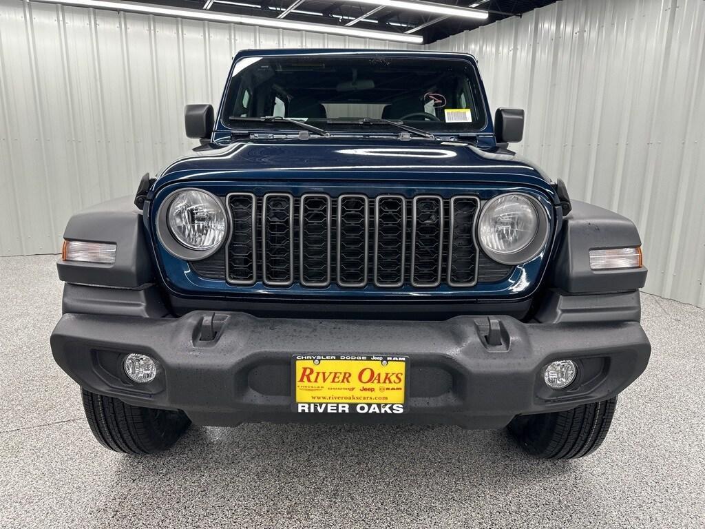 new 2025 Jeep Wrangler car, priced at $38,582