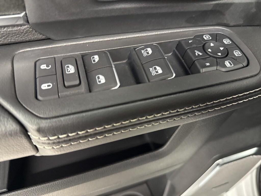 new 2025 Ram 2500 car, priced at $76,590