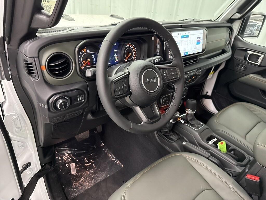 new 2025 Jeep Gladiator car, priced at $55,145