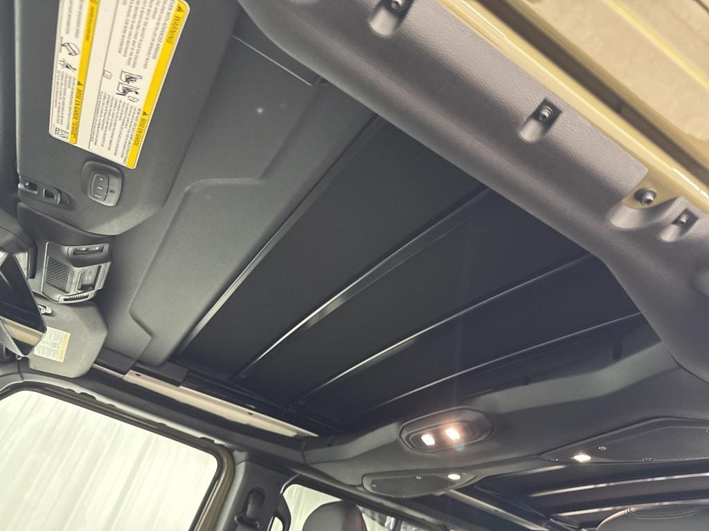 new 2025 Jeep Wrangler car, priced at $99,657