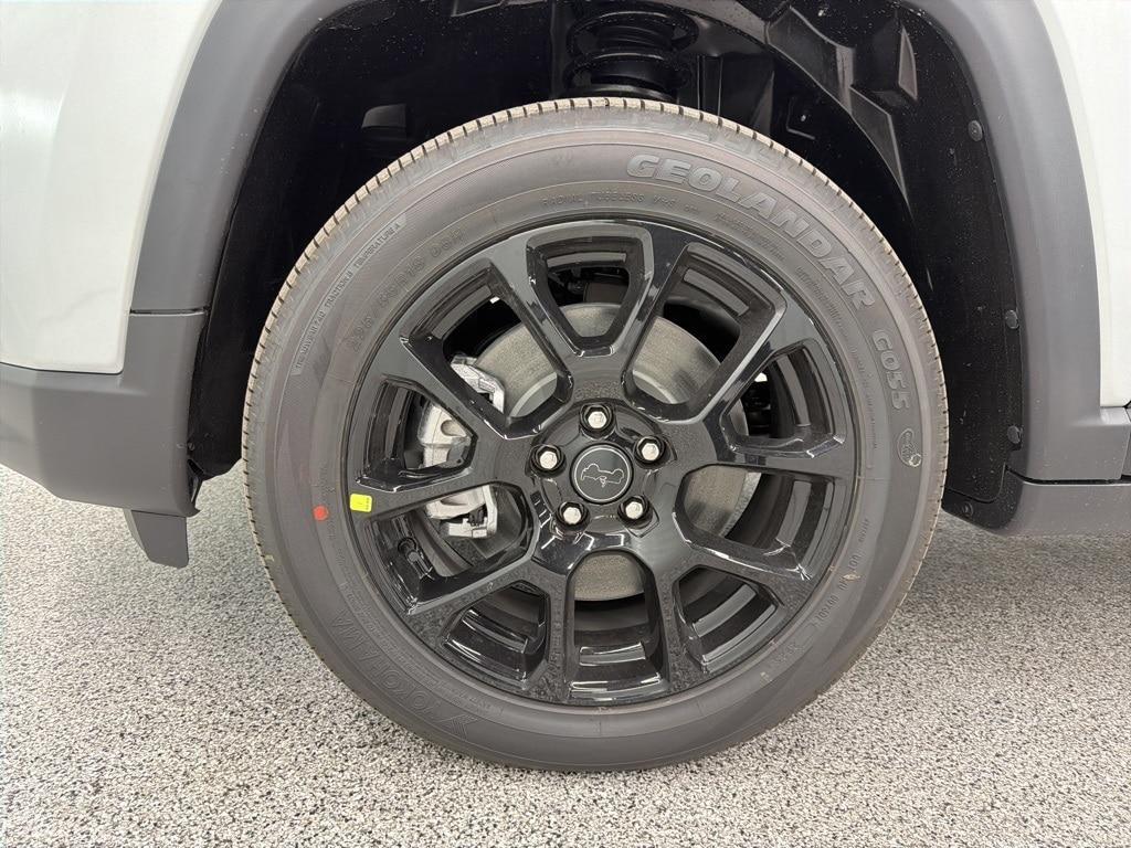 new 2026 Jeep Compass car, priced at $32,580
