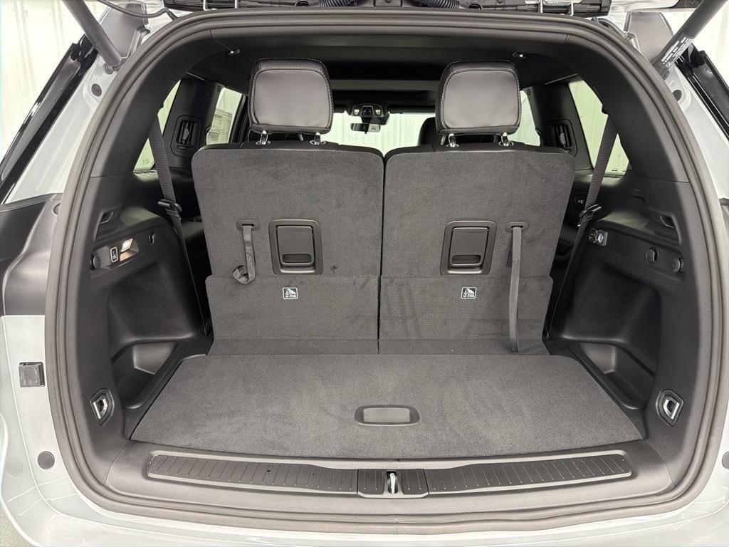 new 2025 Jeep Grand Cherokee L car, priced at $46,230