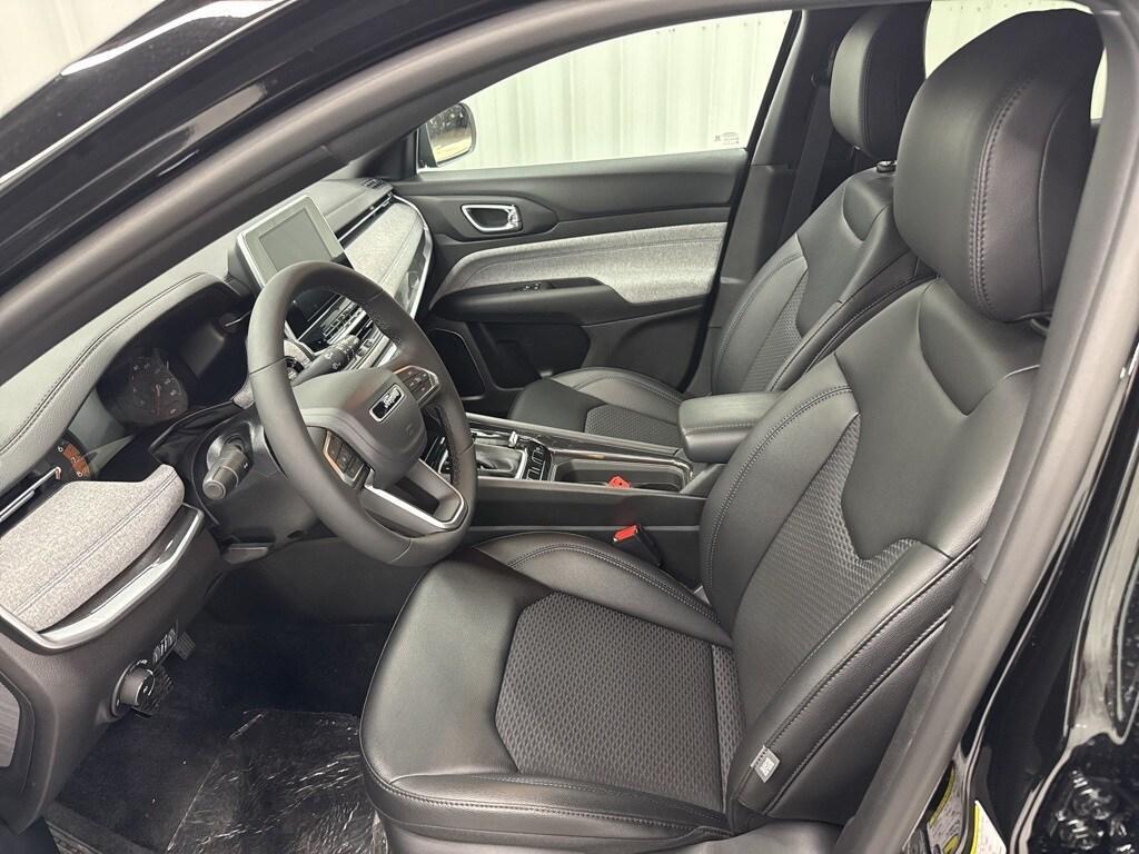 new 2026 Jeep Compass car, priced at $30,190