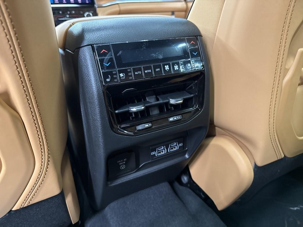 new 2025 Jeep Grand Cherokee L car, priced at $65,387