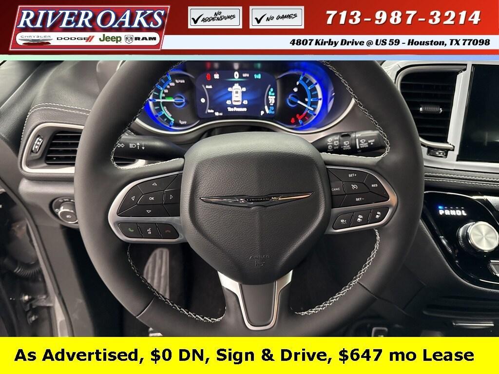 new 2025 Chrysler Pacifica Hybrid car, priced at $47,128
