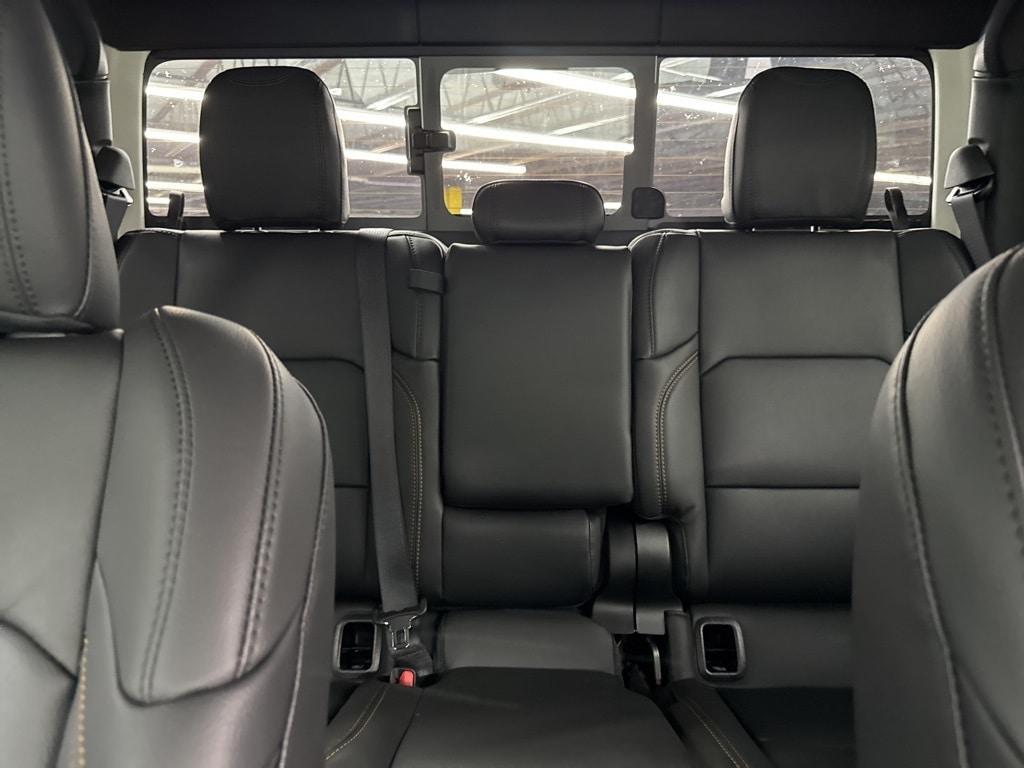 new 2025 Jeep Gladiator car, priced at $44,499