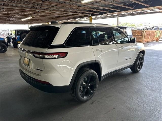 new 2024 Jeep Grand Cherokee car, priced at $43,374