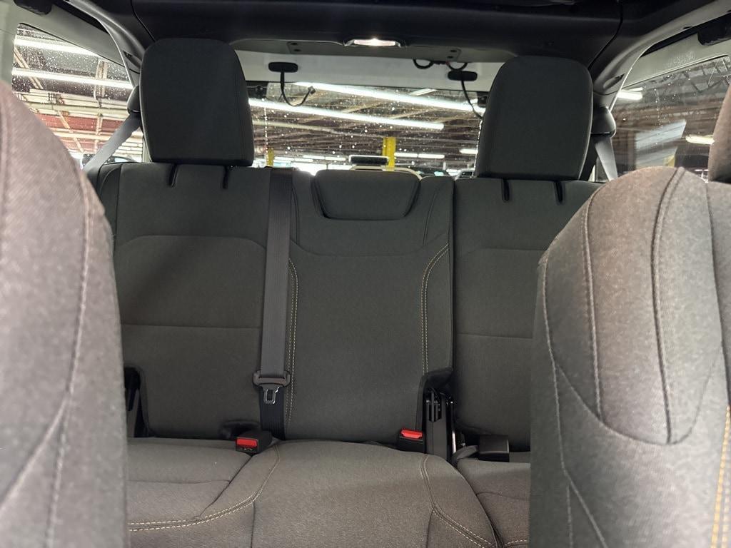 new 2025 Jeep Wrangler car, priced at $47,066