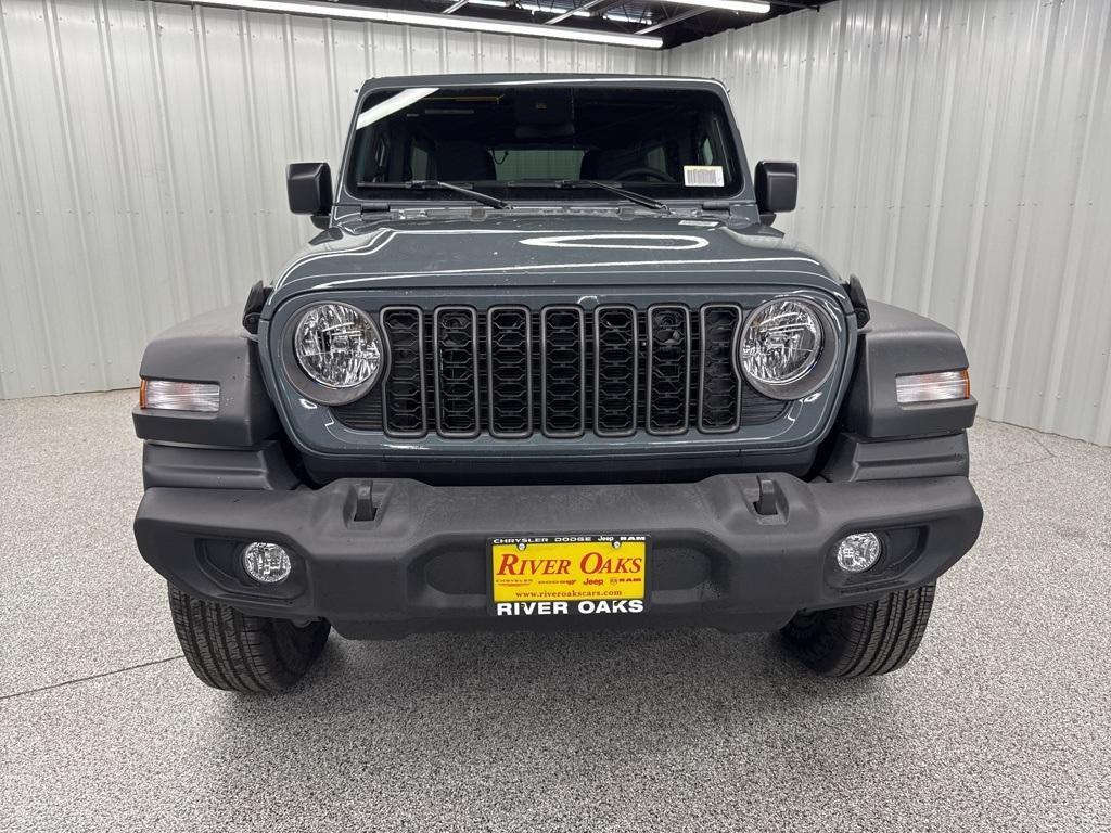 new 2025 Jeep Wrangler car, priced at $48,061