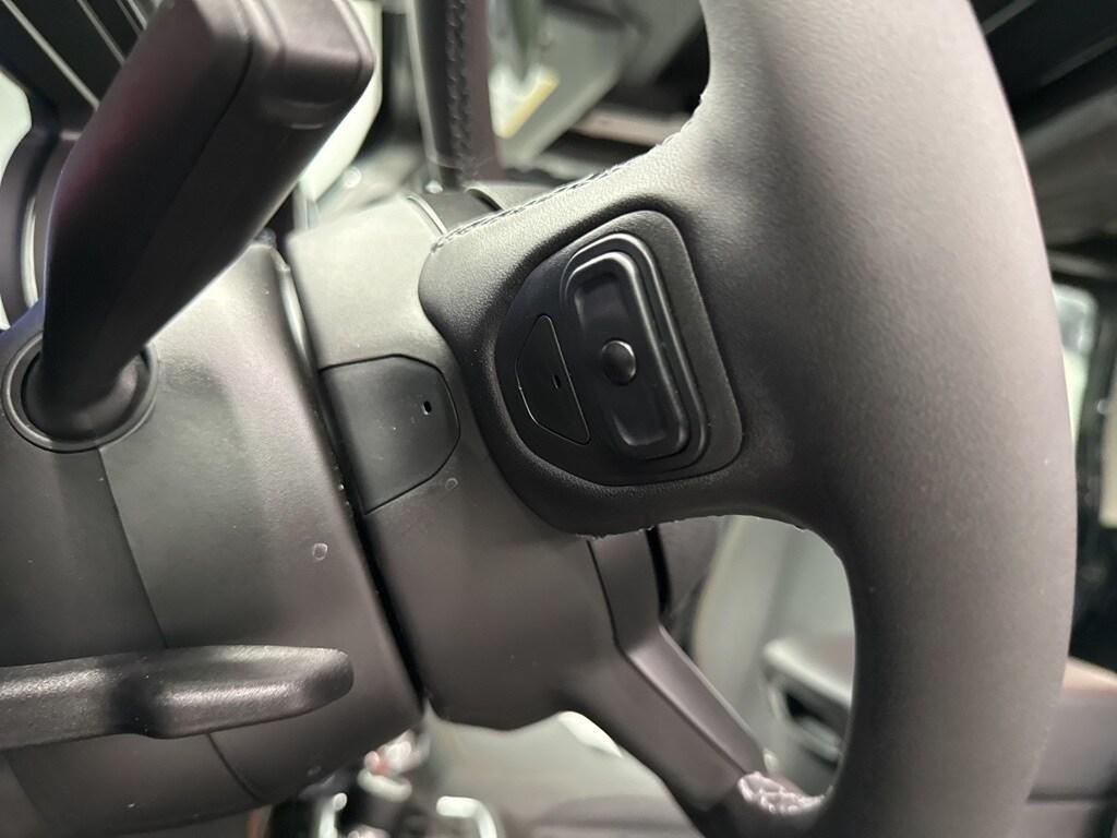 new 2025 Jeep Wrangler car, priced at $46,066