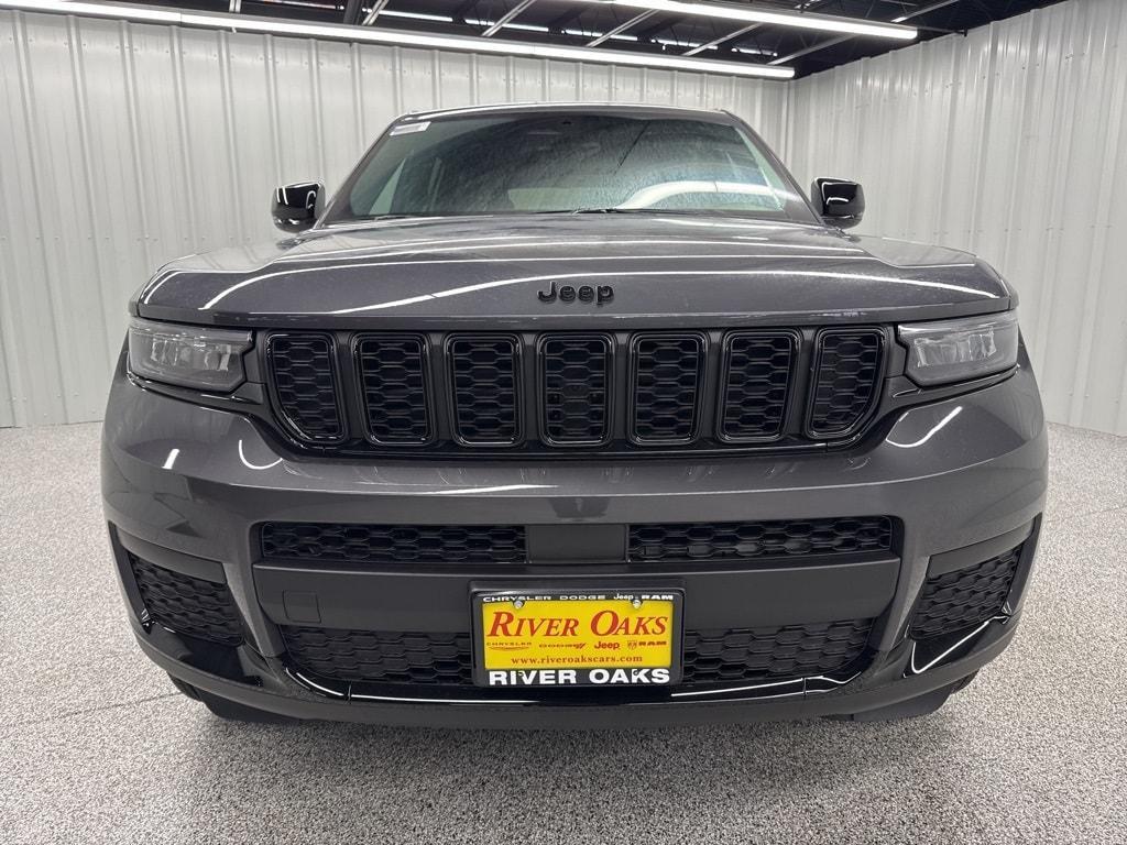 new 2025 Jeep Grand Cherokee L car, priced at $41,877