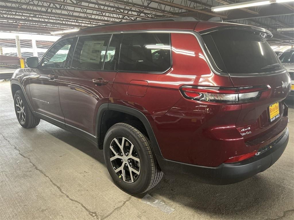 new 2024 Jeep Grand Cherokee L car, priced at $45,196