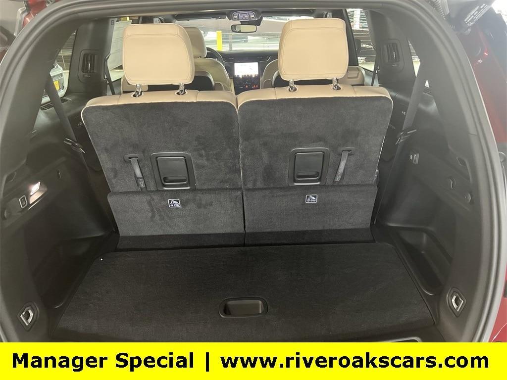 new 2024 Jeep Grand Cherokee L car, priced at $42,910