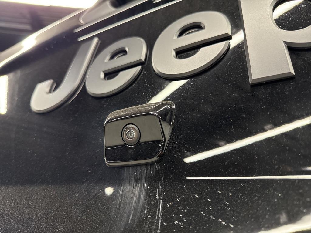 new 2025 Jeep Gladiator car, priced at $44,110