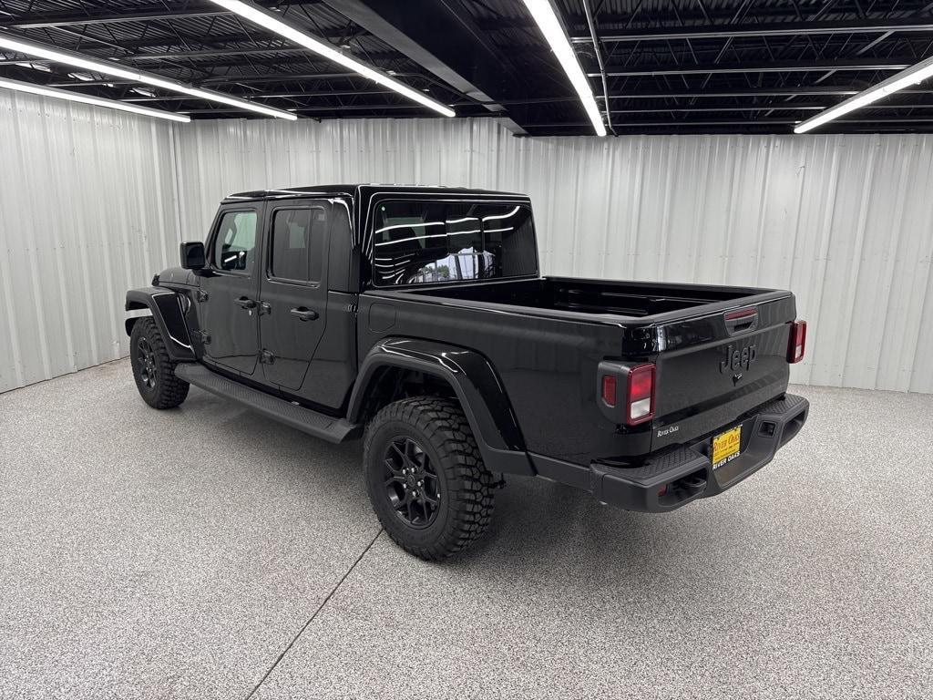 new 2025 Jeep Gladiator car, priced at $44,110