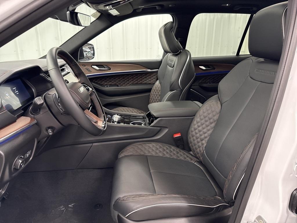 new 2025 Jeep Grand Cherokee car, priced at $55,967