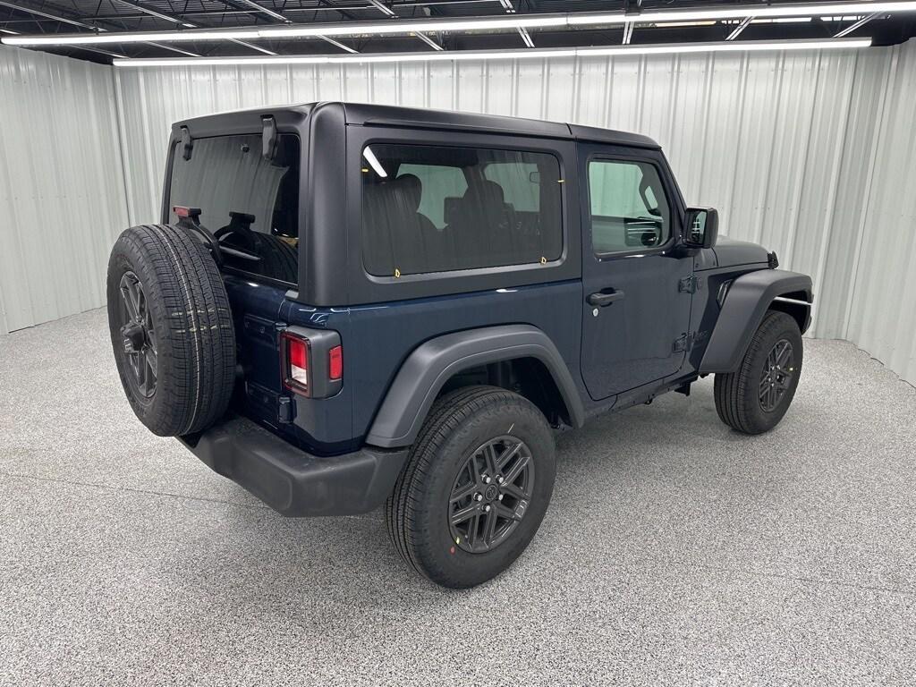 new 2025 Jeep Wrangler car, priced at $40,714