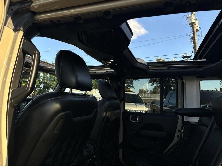 used 2022 Jeep Wrangler Unlimited car, priced at $63,900