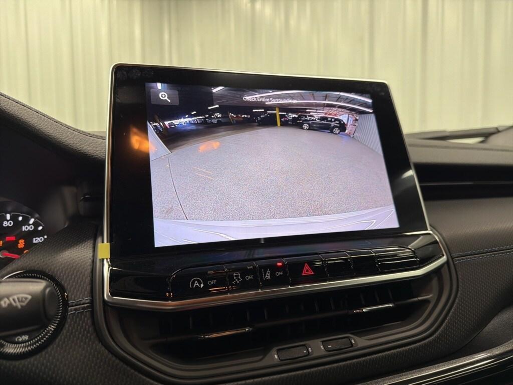 new 2026 Jeep Compass car, priced at $31,985