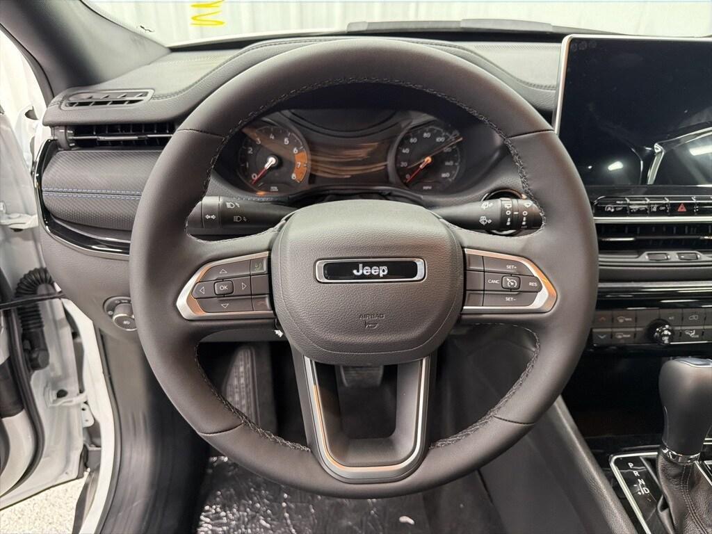 new 2026 Jeep Compass car, priced at $31,985