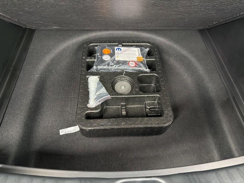 new 2026 Jeep Compass car, priced at $31,985