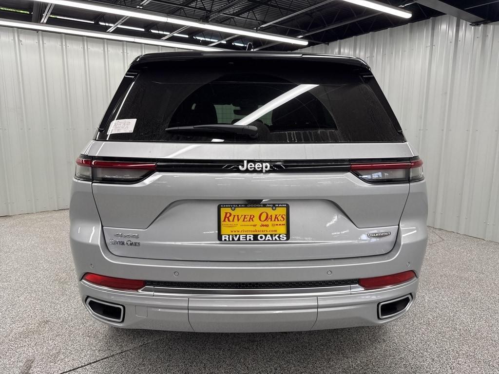 new 2025 Jeep Grand Cherokee car, priced at $57,112
