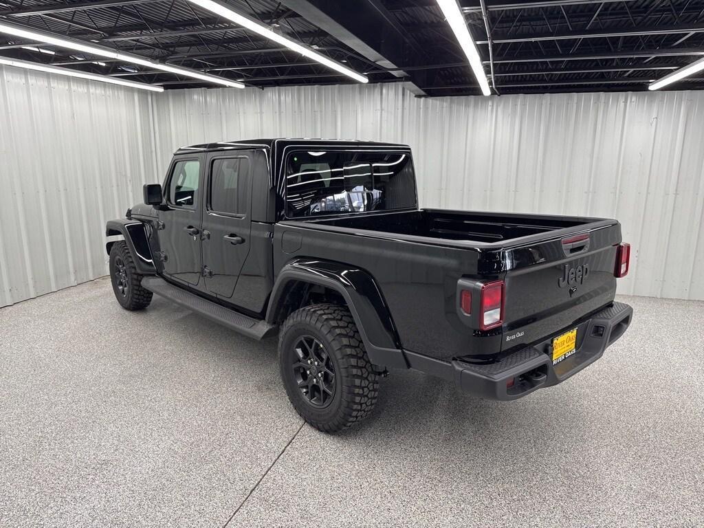 new 2025 Jeep Gladiator car, priced at $44,110