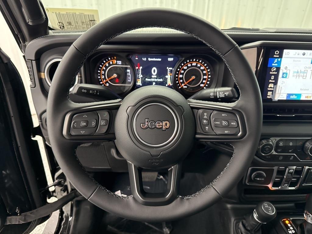 new 2025 Jeep Gladiator car, priced at $44,110