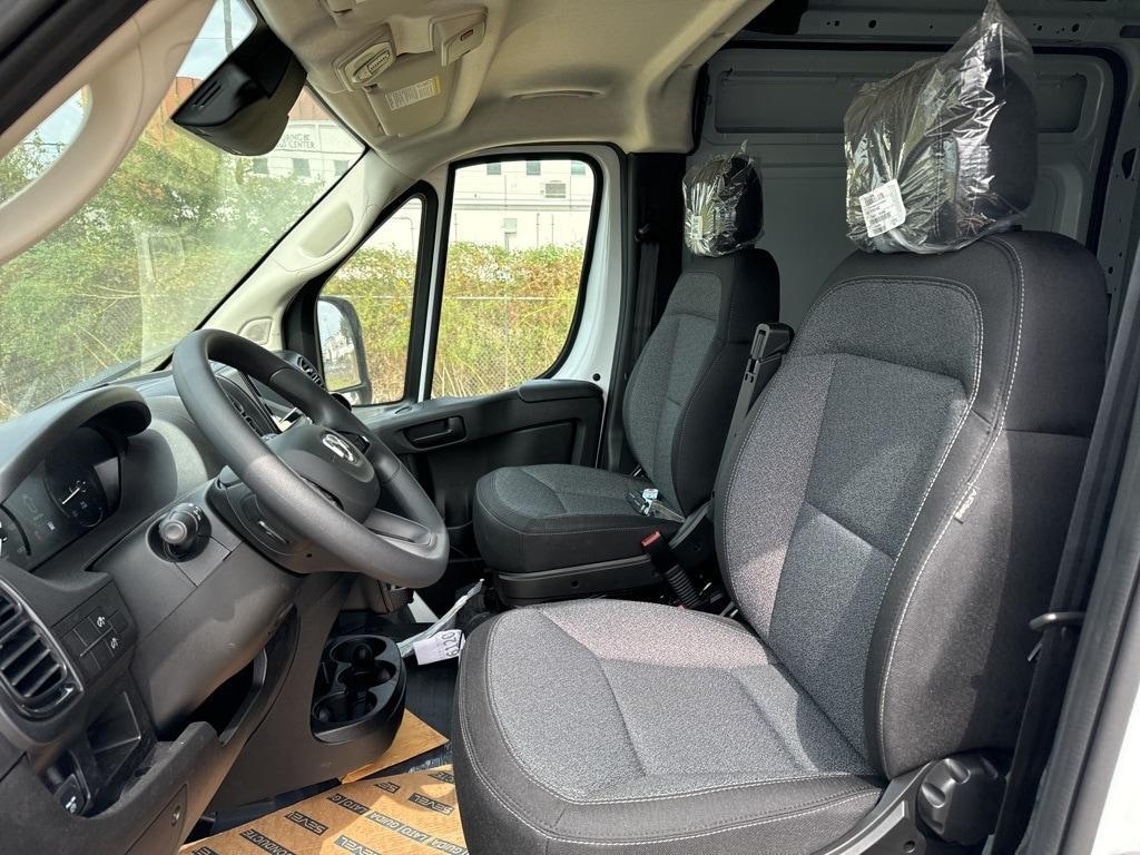 new 2025 Ram ProMaster 2500 car, priced at $48,986