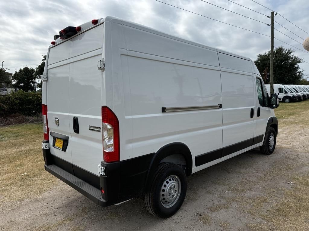 new 2025 Ram ProMaster 2500 car, priced at $46,451