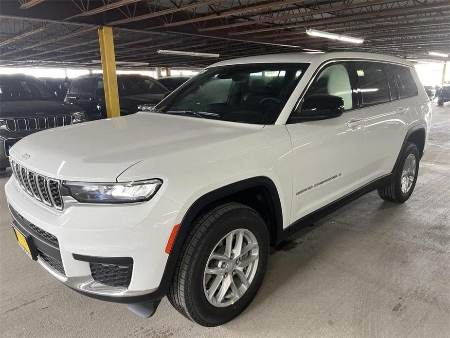 new 2024 Jeep Grand Cherokee L car, priced at $39,014