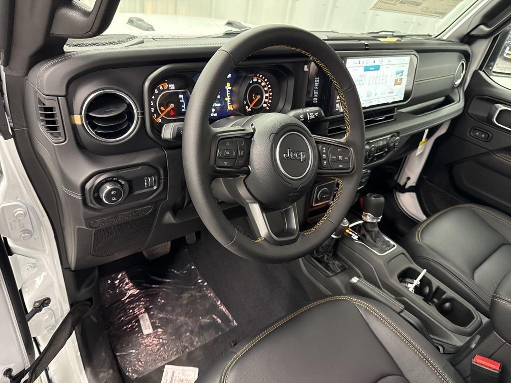 new 2025 Jeep Gladiator car, priced at $40,545