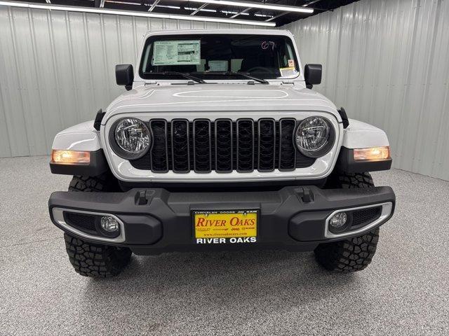 new 2025 Jeep Gladiator car, priced at $45,586